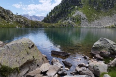 Lacs Aver -Italie. Terres d'émotions. Col de la lombarde