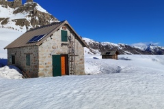Refuge de Gialorgues, Vallon de l4edstrop, Lacs de montagne, Fort Carra, Pointe côte de l'âne.; randonnée dans le 06, raquettes à neige, Terres d'émotions